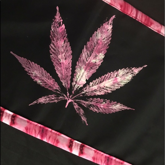 4’ HandStamped Table Runner - Picture 2 of 3